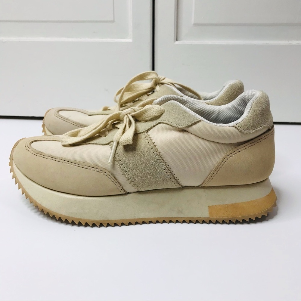 AQUA Beige Padded Round Toe Lace-Up Leather Athletic Training Shoes Size 6